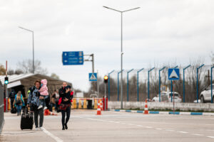 "Терпеть дальше невозможно": помощь и полезная информация для беженцев в Молдове