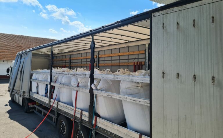 EU helps deliver 140 tonnes of buckwheat seeds to Ukraine from Canada