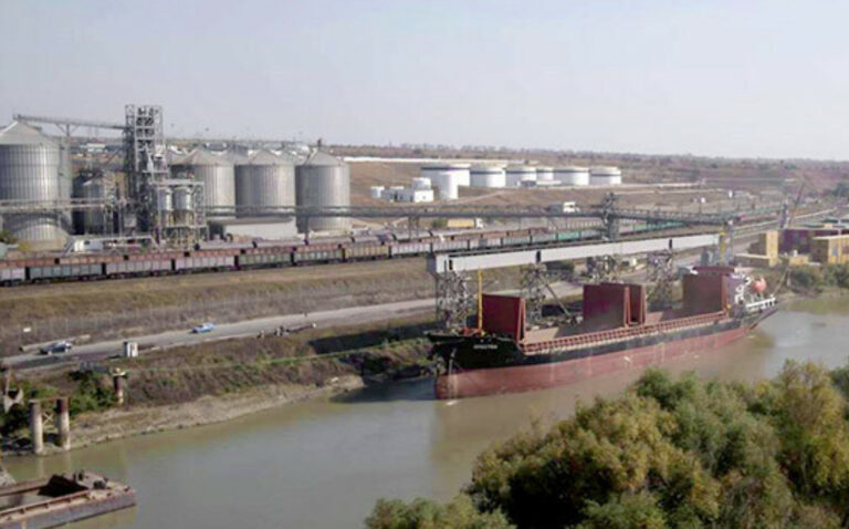 BERD: Portul moldovenesc de pe Dunăre - nod fluvial strategic pentru importul de cereale din Ucraina