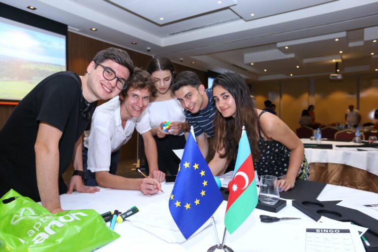 EuroSchool in Azerbaijan: bringing talented youngsters together to learn about the European Union