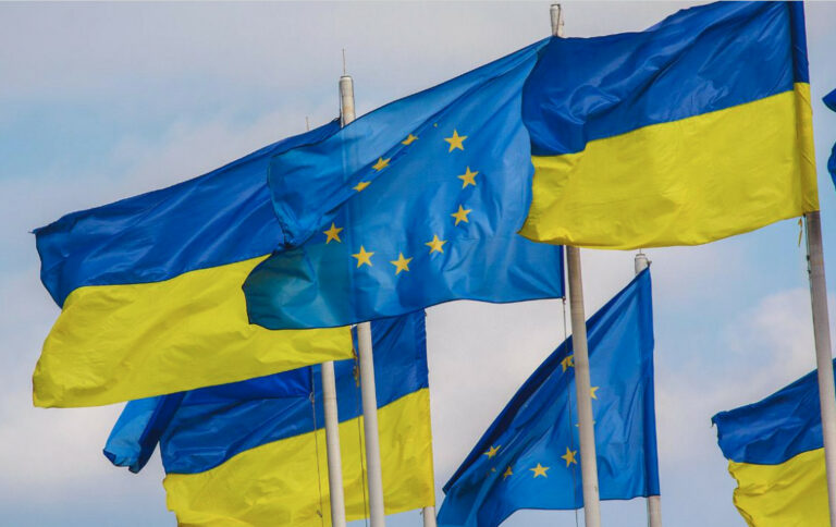 Европейский парламент одобрил 18 млрд евро кредита для Украины на 2023 год