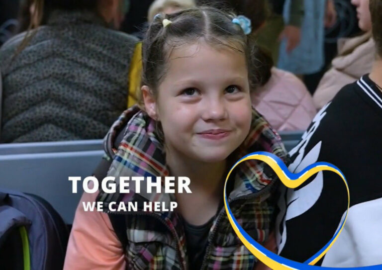 Шкільні автобуси для України: ЄС запустив кампанію солідарності