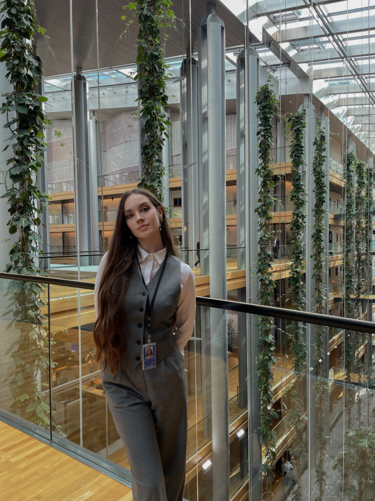 Blog: Experiencing the European Parliament from the inside: Traineeship at the European Parliament