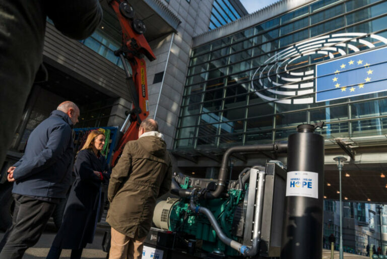 Generators of Hope: European Parliament donates generator to Ukraine