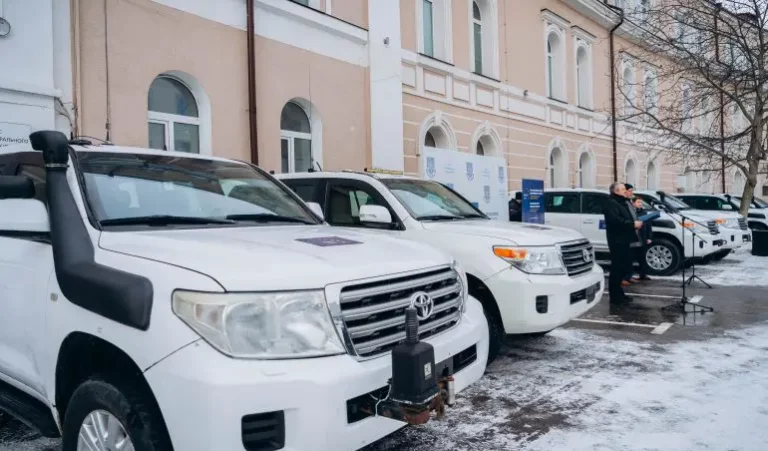 Ukrainian prosecutors receive six armoured vehicles from EU to work in liberated territories