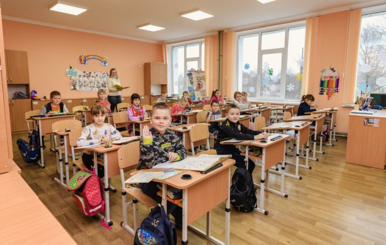 ЕС и ПРООН отремонтировали более 50 школ в Украине