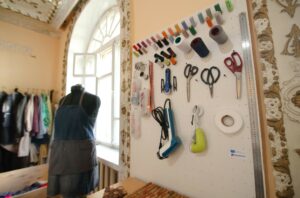 ‘Reinvent’ – EU4Youth sprijină primul atelier de upcycling din Moldova