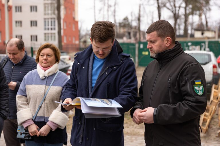 ЕС помог восстановить два разрушенных войной жилых комплекса в Ирпене под Киевом
