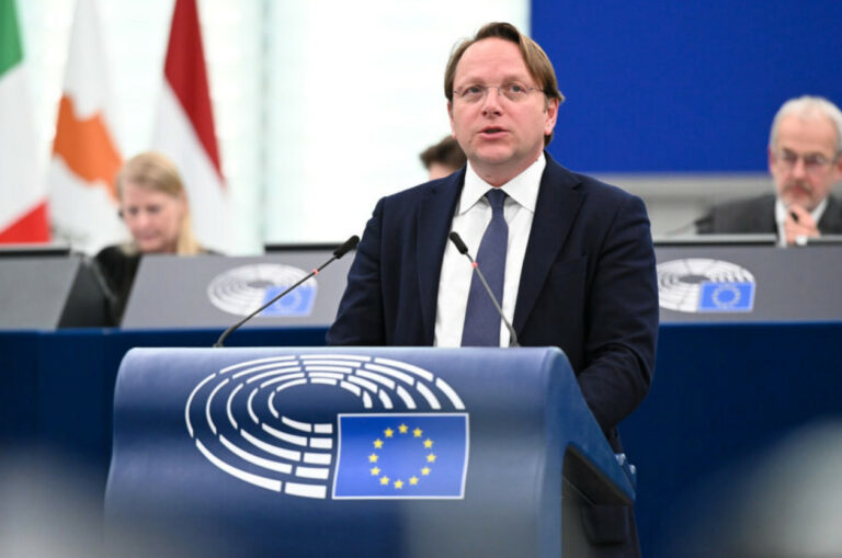ЕС изучает возможность введения санкций против пророссийских провокаторов в Молдове