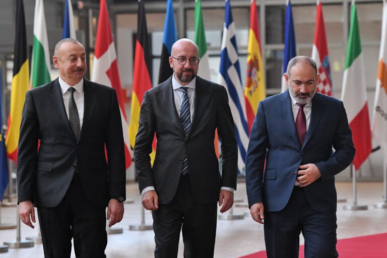 Cənubi Qafqaz: Aİ Azərbaycan və  Ermənistan liderlərini Brüsseldə bir araya gətirəcək 