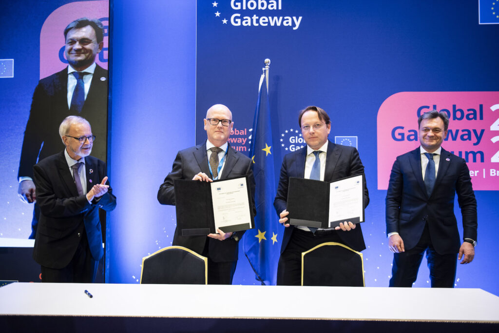 Forumul Global Gateway: UE anunță 12 milioane de euro pentru modernizarea căilor ferate din Moldova