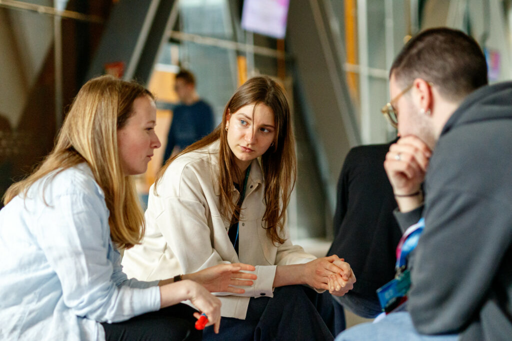 EU4Youth: гранти для молодіжних організацій з України