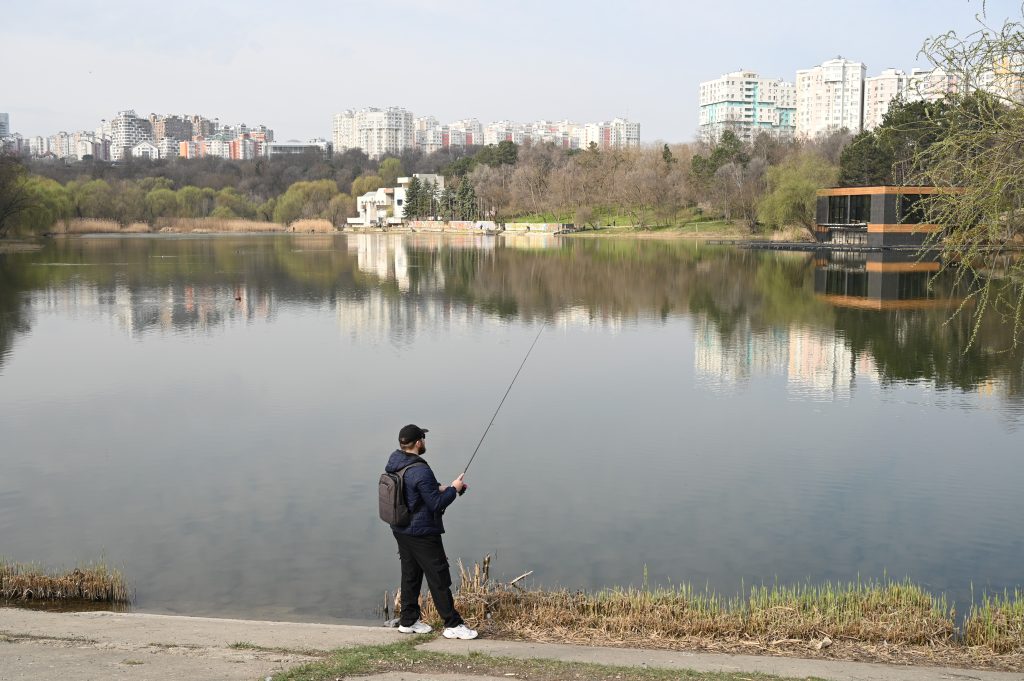 ‘It’s like returning to the Wild West’ – Moldova seeks to attract back its lost citizens