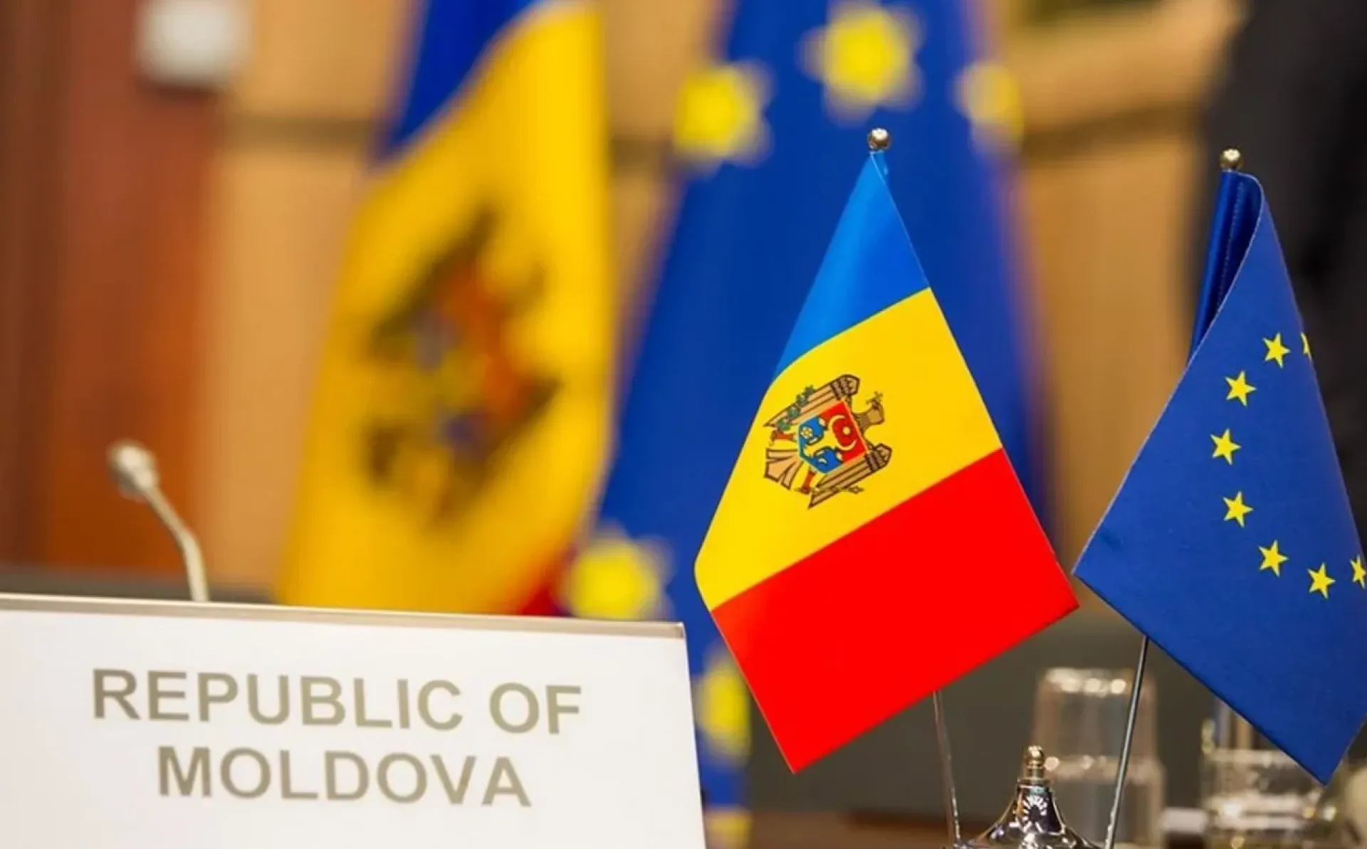 Factura inegalității salariale în 2025. Cum femeile pierd anual câteva salarii medii?