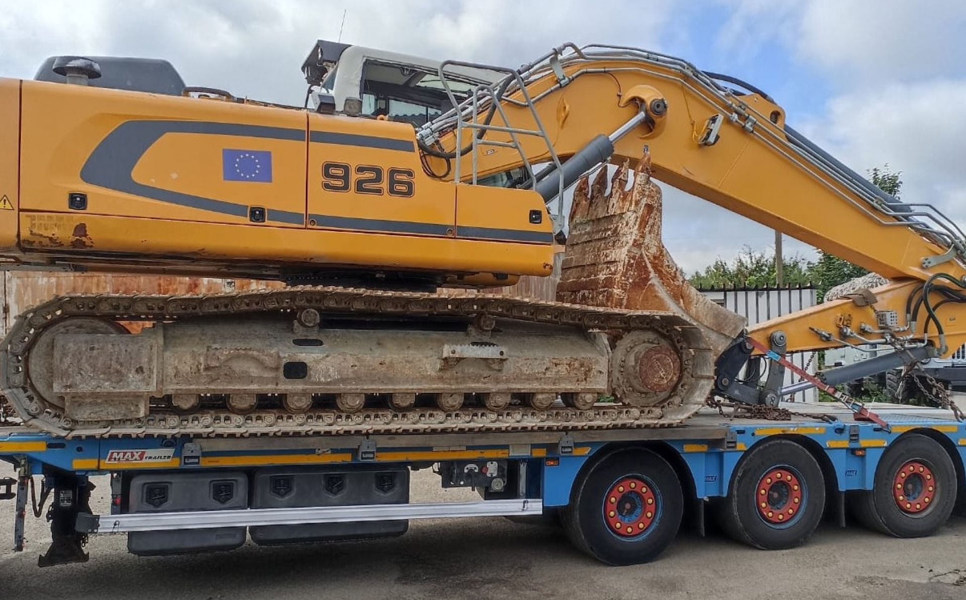 Ukraine: Denmark donates excavators through EU Civil Protection Mechanism