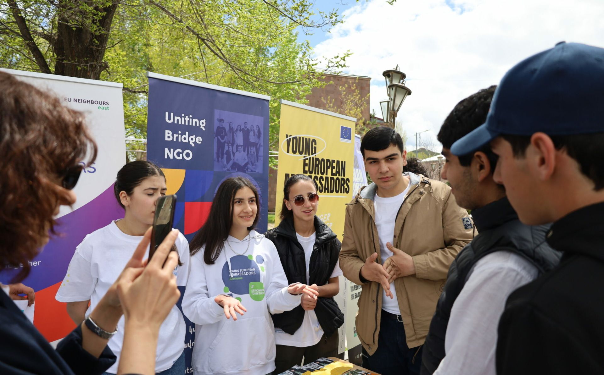 Europe Day in Armenia: Young European Ambassadors organise activities for local youth to promote EU