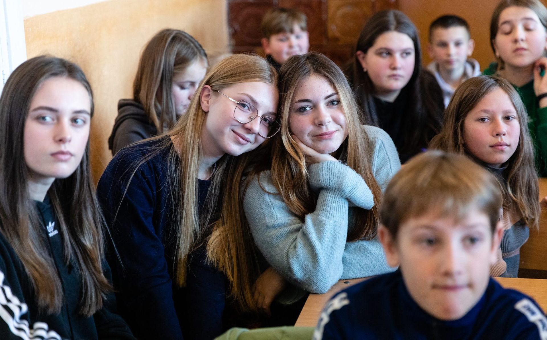 EU4Youth provides recommendations on how to support young schoolchildren during wartime in Ukraine