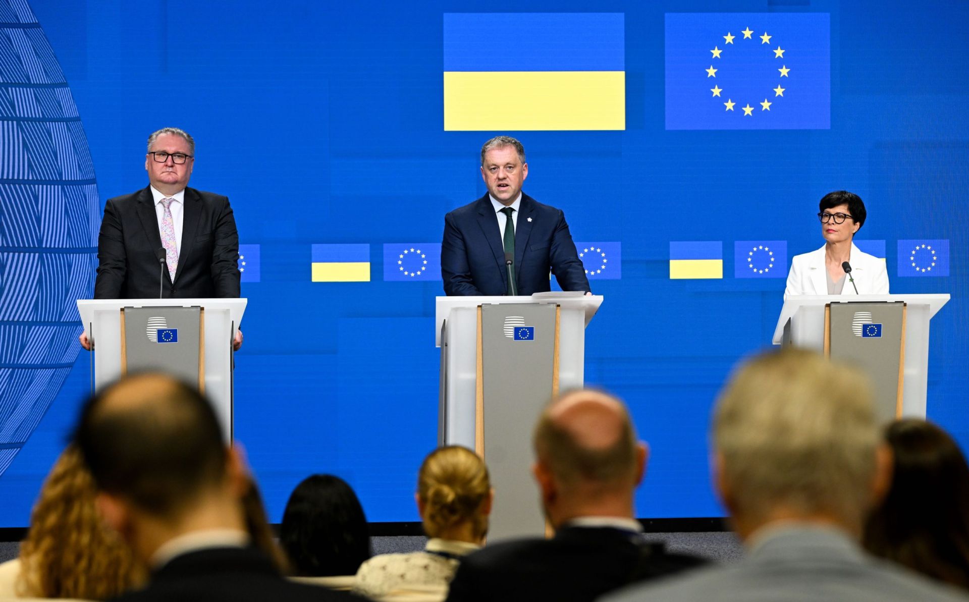 EU opens accession negotiations with Ukraine on external relations policies