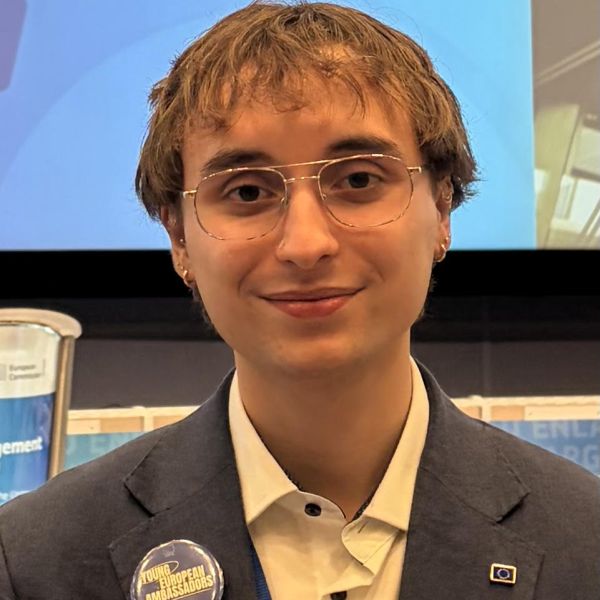 Flavio Viperini