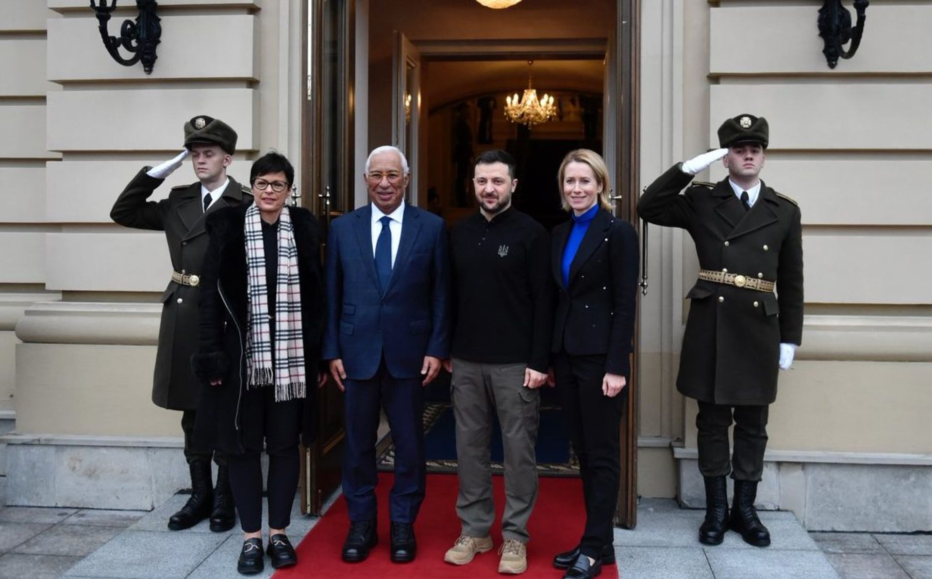Top EU officials visit Kyiv on their first day in office